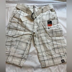 Men’s white plaid cargo shorts